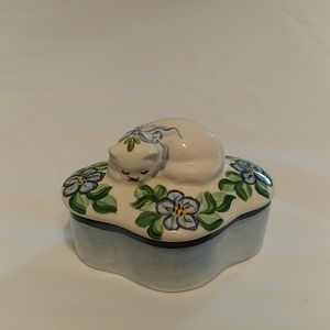 Beautifully handpainted cat sleeping trinket box